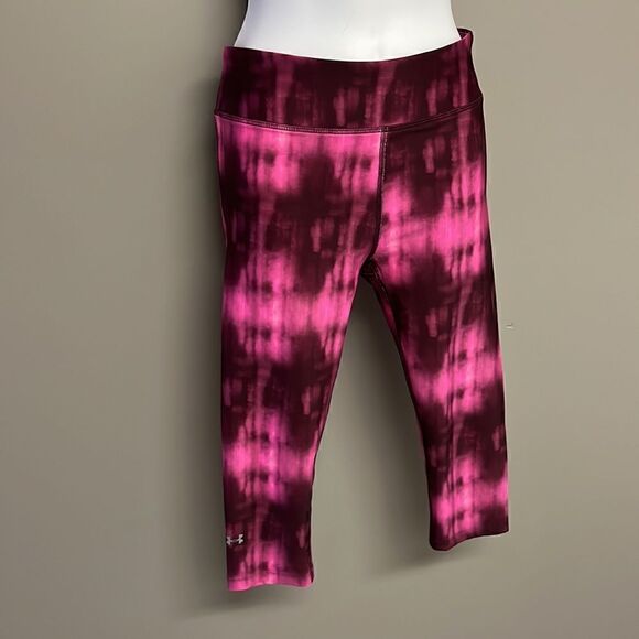 Under Armour Hot Pink/Burgundy Tie Dye Pattern Cropped Compression Leggings- Med - Picture 3 of 10